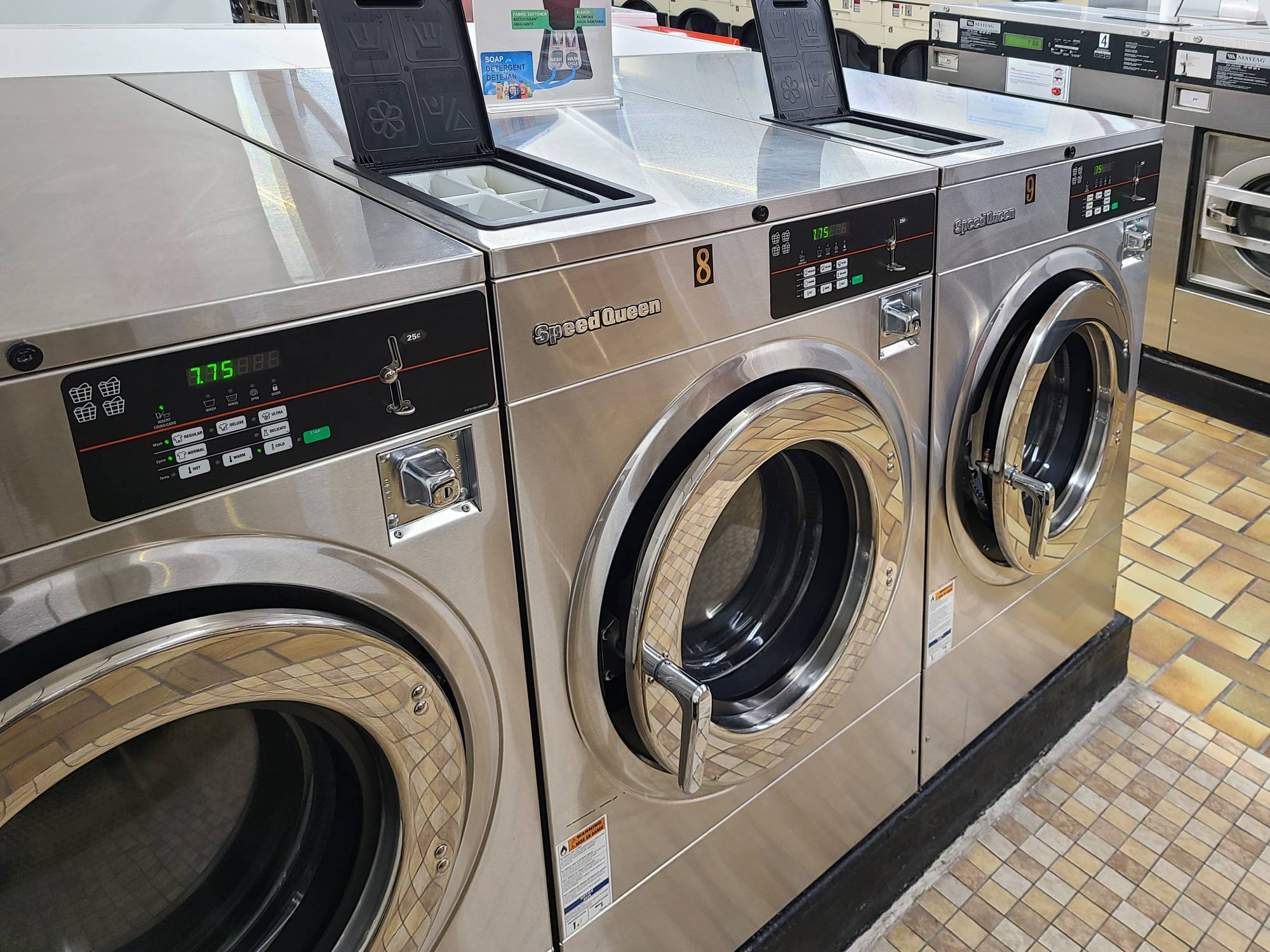 Homestyle Laundry laundry area